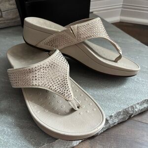 Vionic Pacific Naples Orthotic Wedge Thong Sandals Champagne Womens Size 8